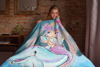Lady Hold Mermaid on Dolphin Blanket
